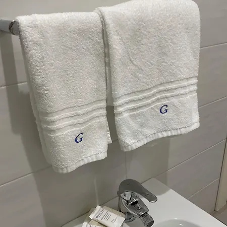 Alojamento de Acomodação e Pequeno-almoço La Coffa 3*